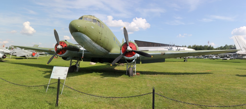 Lisunov Li-2 Cab à Monino