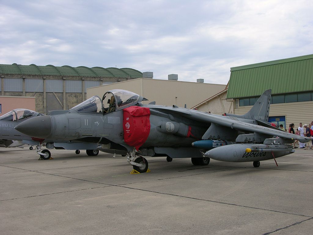 McDonnell Douglas AV-8B+ Harrier II de la marine italienne