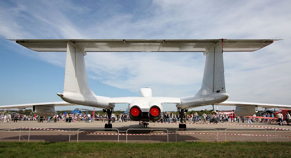 Myasishchev M-17 Mystic (M-55) vu de derrière