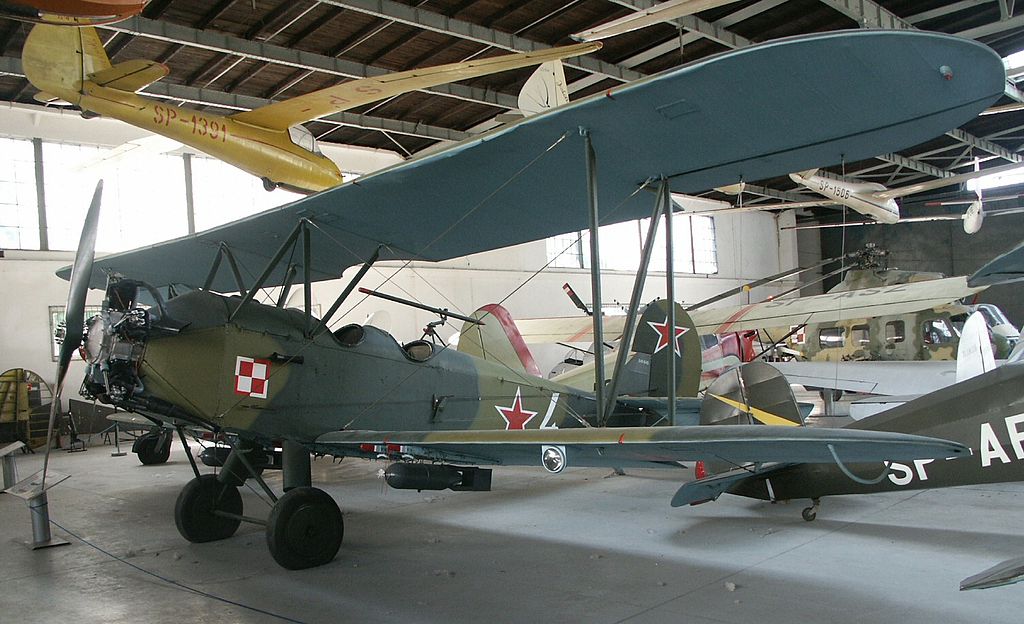 Polikarpov Po-2 Mule (U-2LNB) polonais