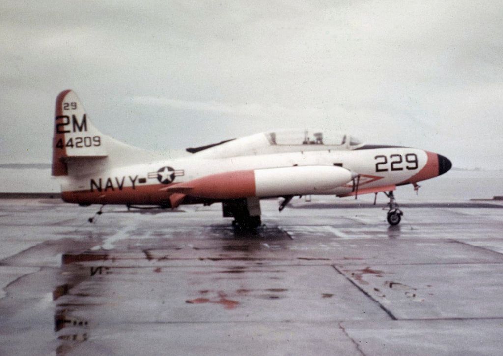 Lockheed T-1A SeaStar vu de profil