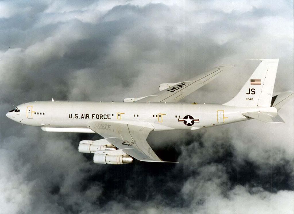 Northrop-Grumman E-8C Joint STARS de l'USAF en vol