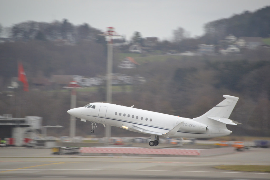 Dassault Falcon 2000S civil au décollage