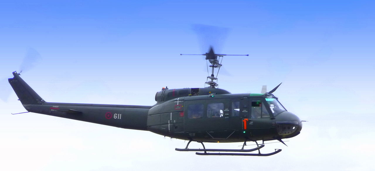 Agusta/Bell AB 205A-1 Huey albanais