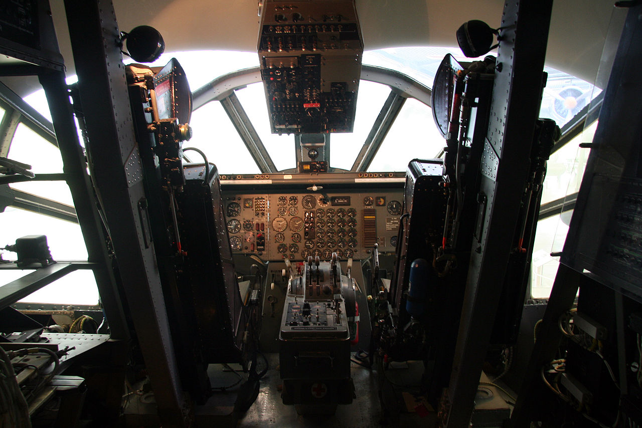 Dornier Do 31 - Cockpit
