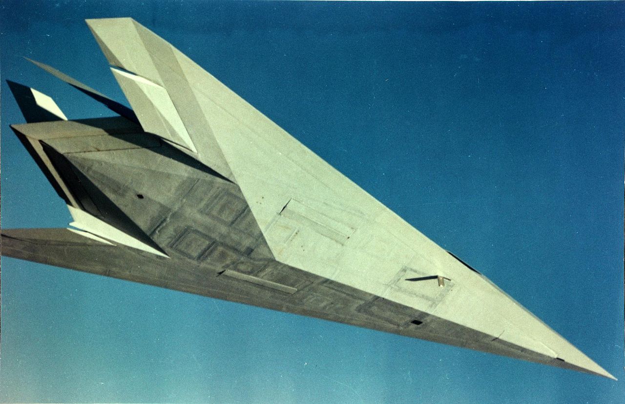 Lockheed F-117 Night Hawk - Prototype Have Blue en vol vu d'en dessous
