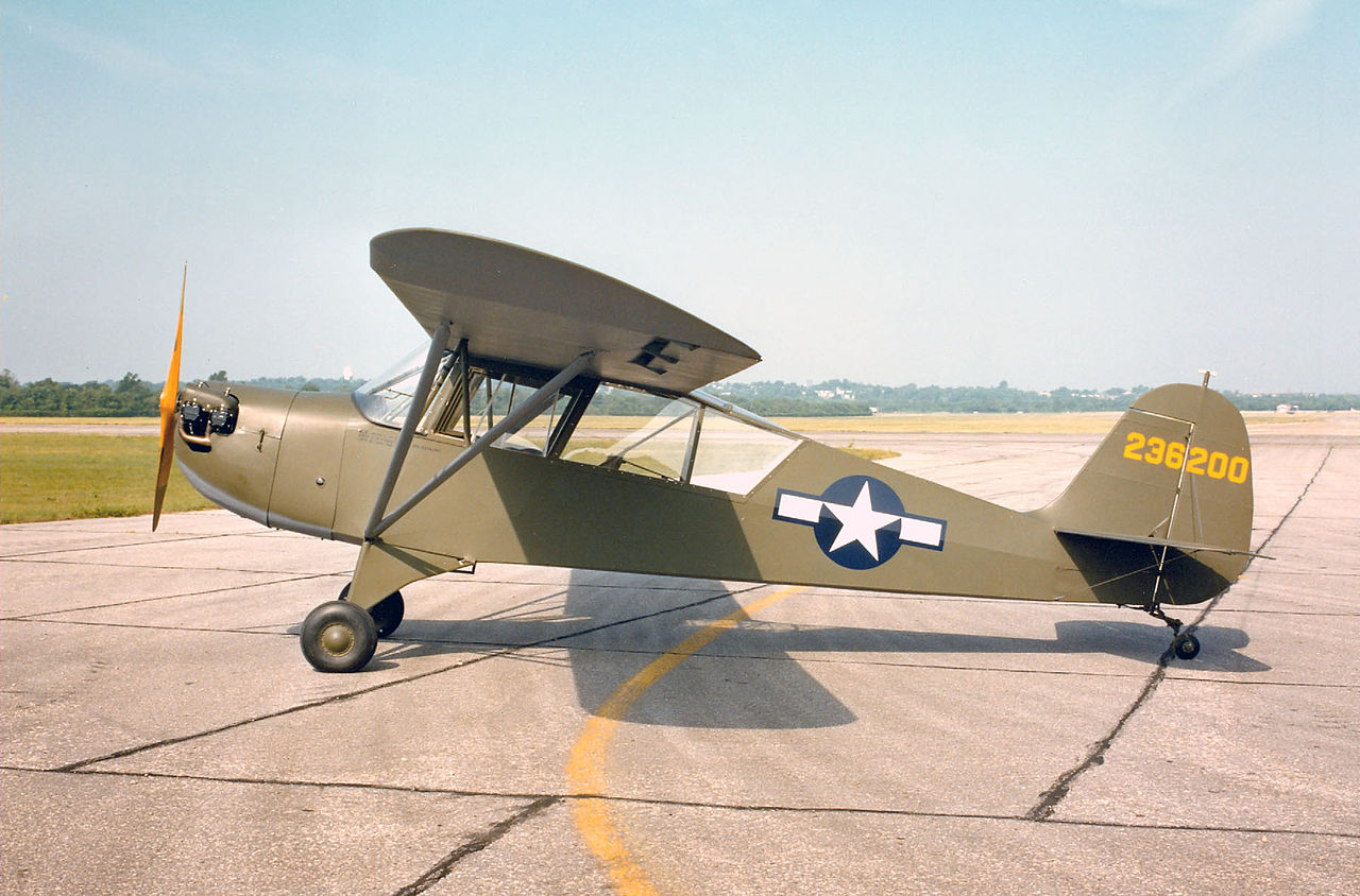 Aeronca L-3 vu de profil