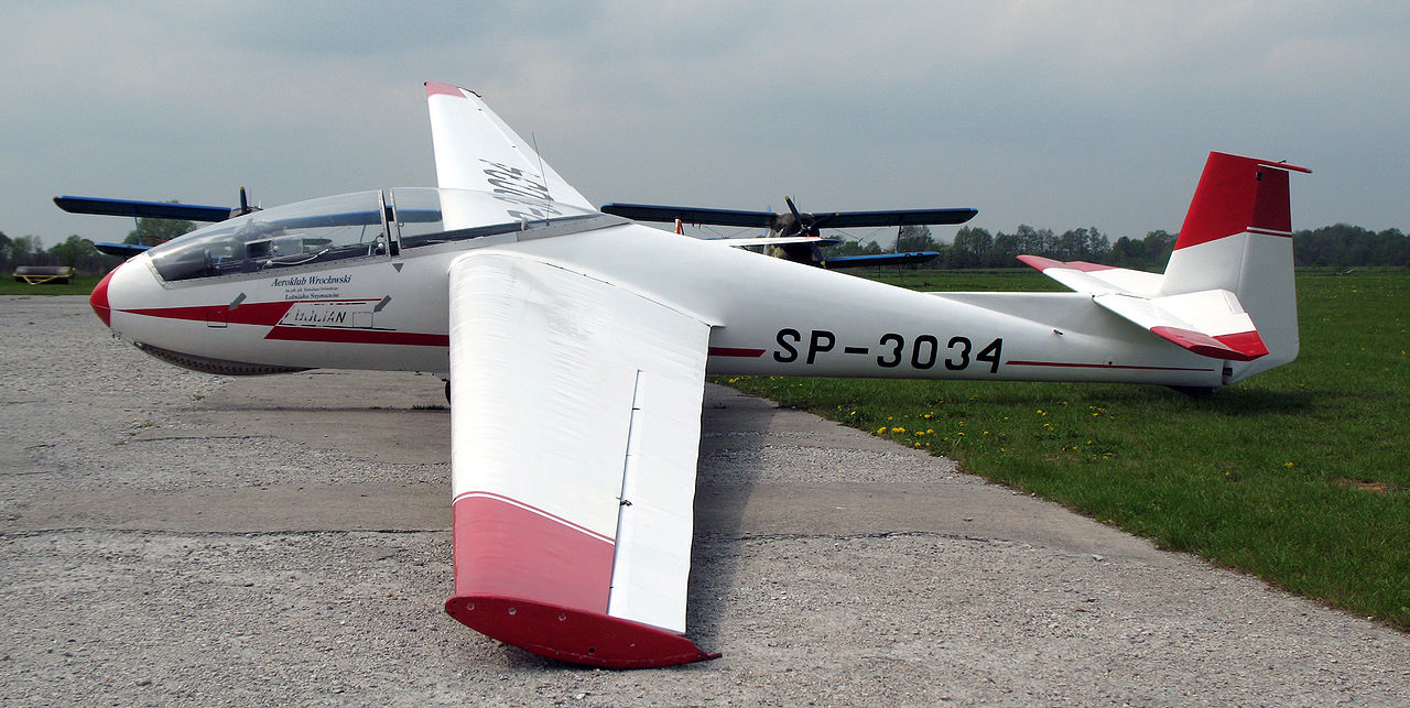 PZL SZD-9 Bocian au sol