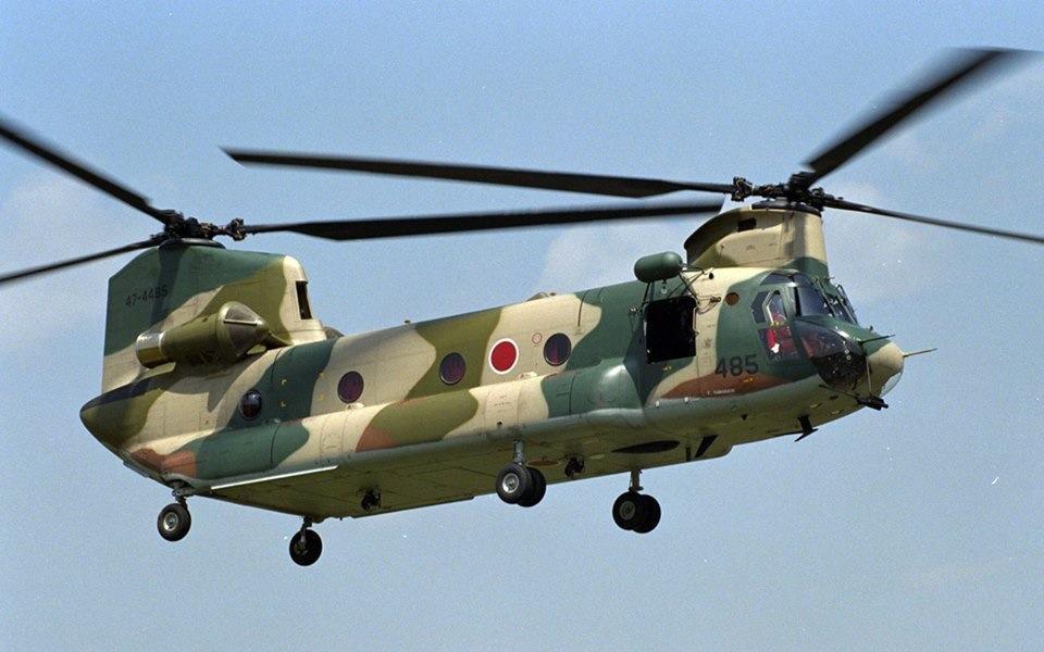 Kawasaki CH-47J Chinook de l'armée japonaise