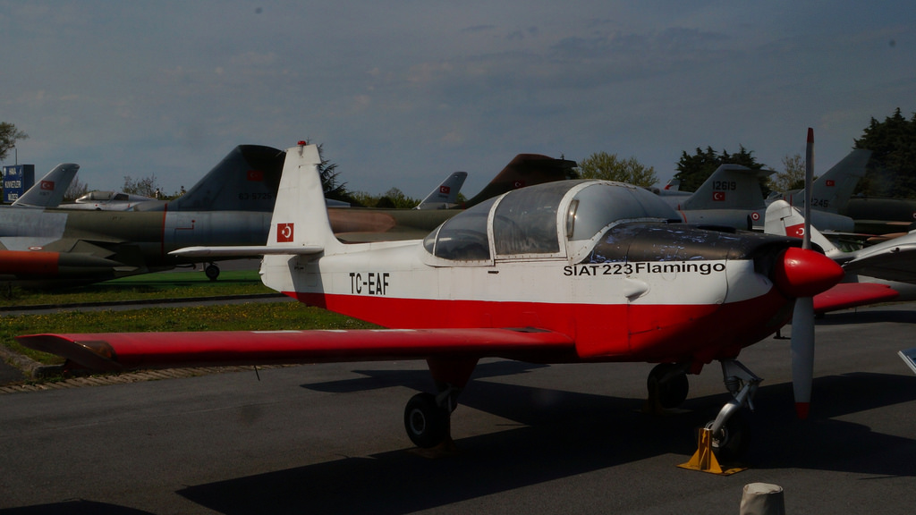 MBB 223K-1 Flamingo turc vu de l'avant