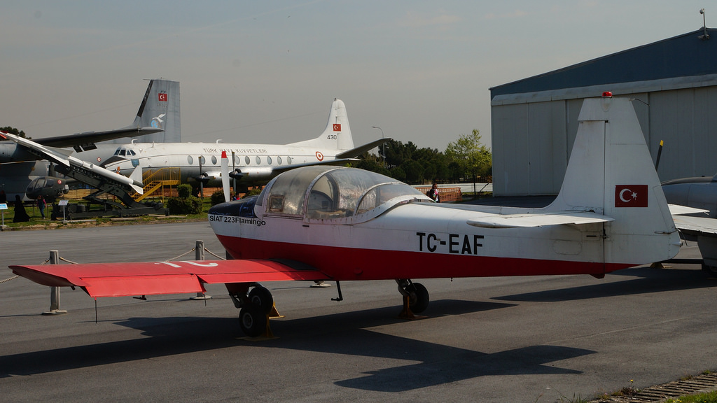 MBB 223K-1 Flamingo turc vu de l'arrière