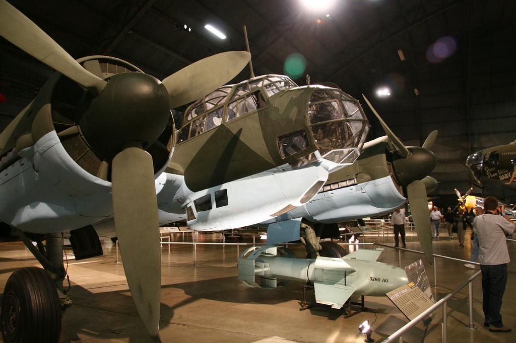 Junkers Ju 88D-1/Trop exposé