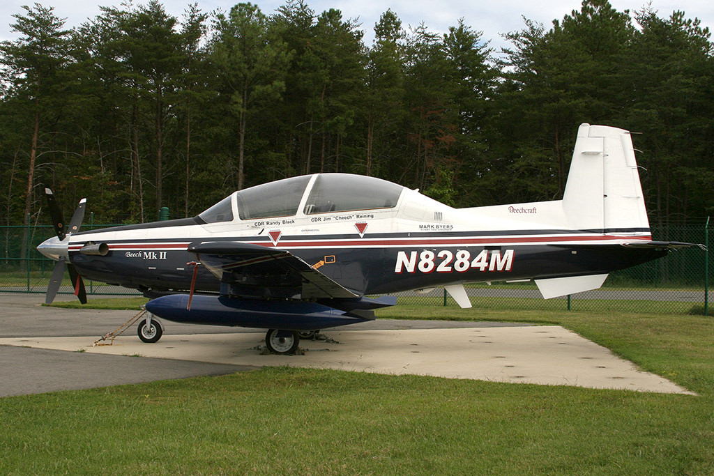 Beech PD 373 (Beech Mk II) n°1 exposé