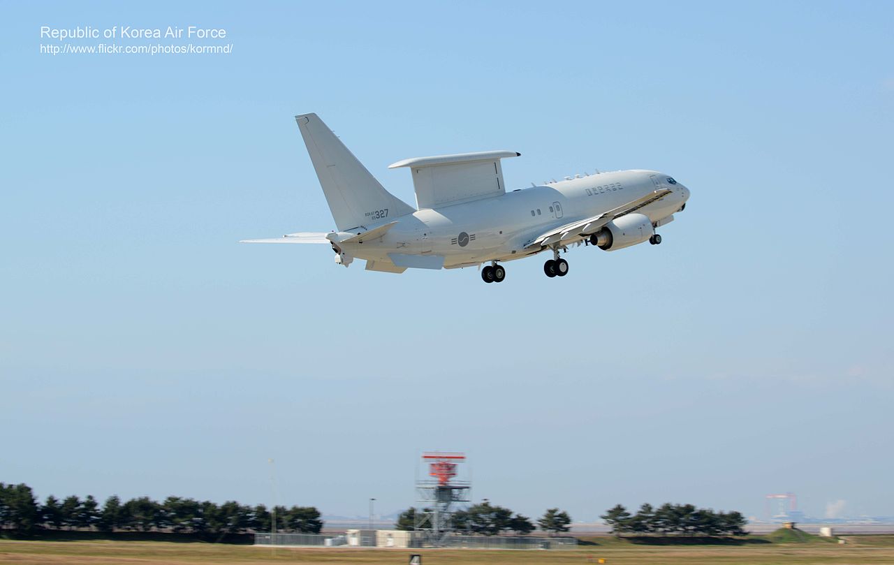 Boeing 737 AEW&C sud-coréen au décollage