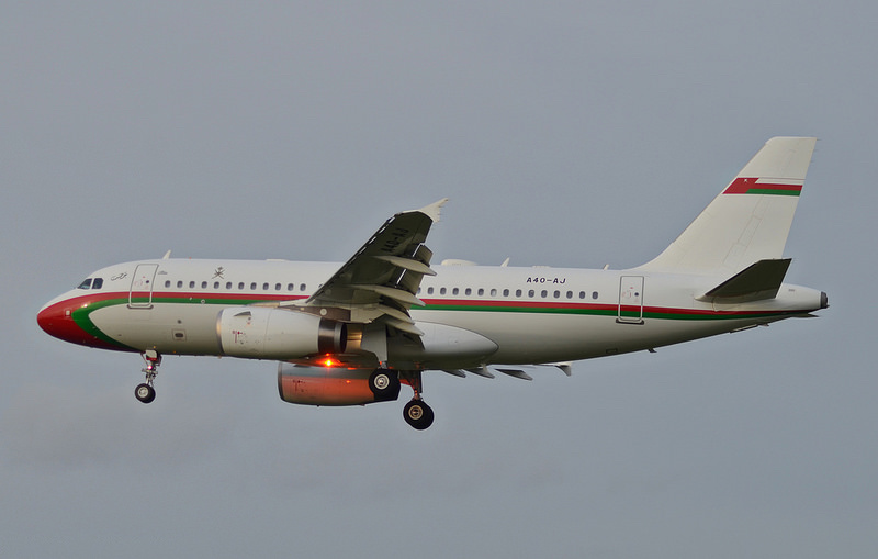 Airbus A319CJ omanais