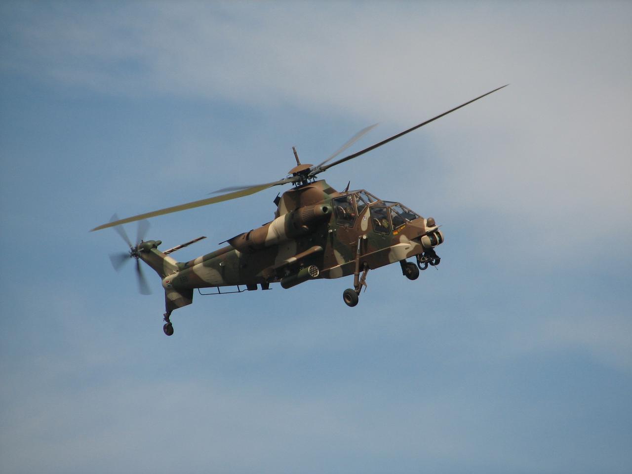 Denel AH-2 Rooivalk en vol