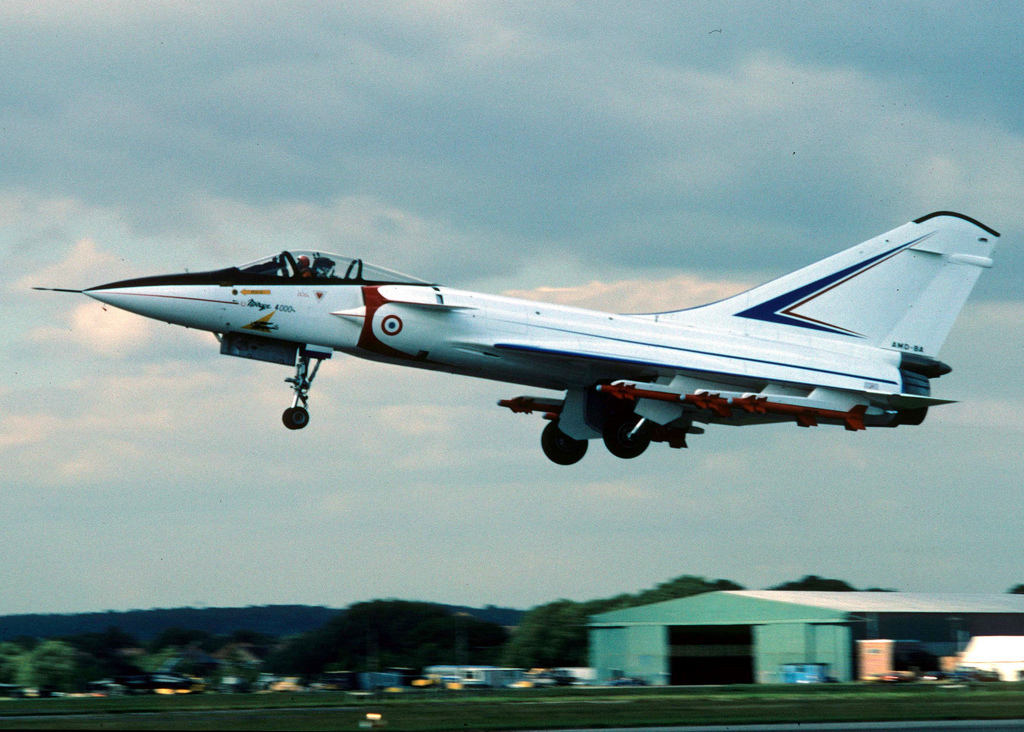 Dassault Mirage 4000 au décollage