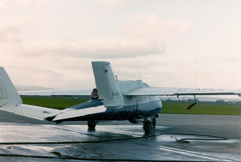 Miles M.100 Student 2 vu de l'arrière