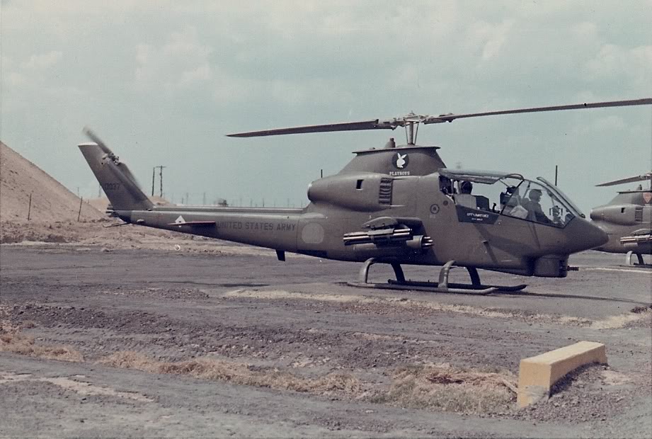 Bell AH-1G Cobra du 334th AHC de l'US Army au Vietnam
