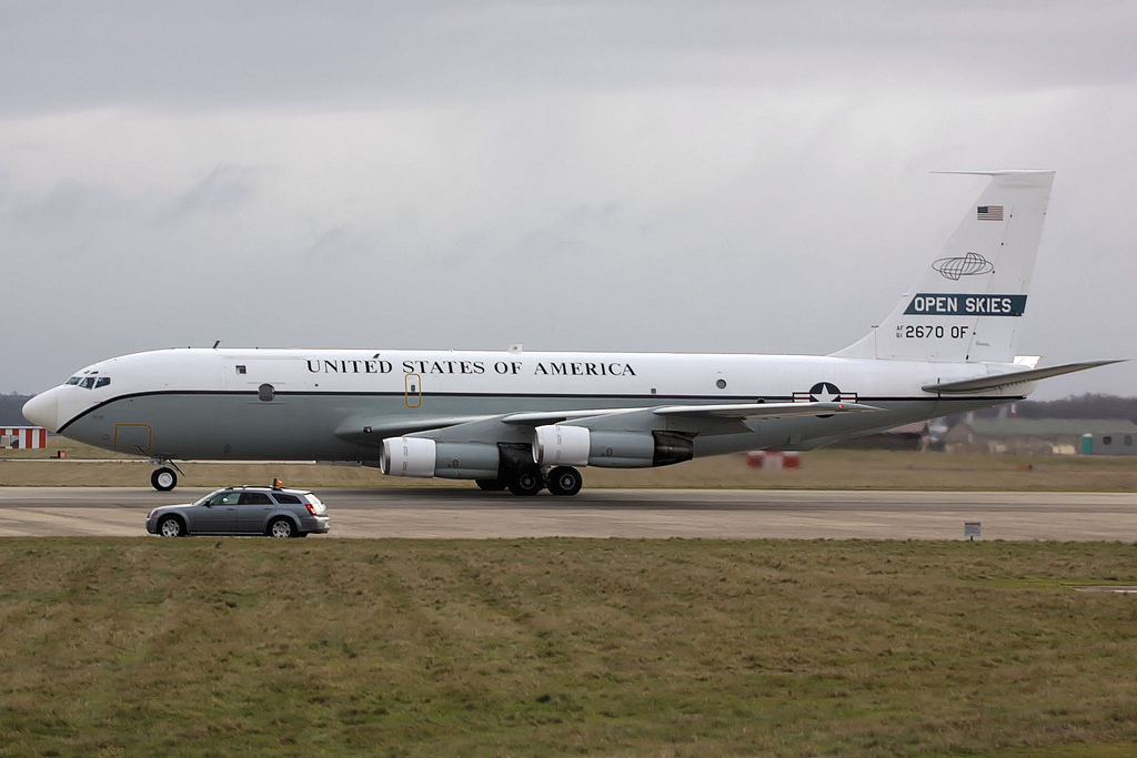Boeing OC-135B Open Skies de l'USAF au sol