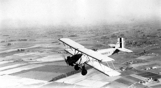 Curtiss N2C-1 Fledgling en vol