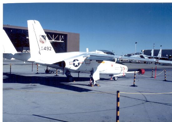 Fairchild T-46 Eaglet vu de l'arrière