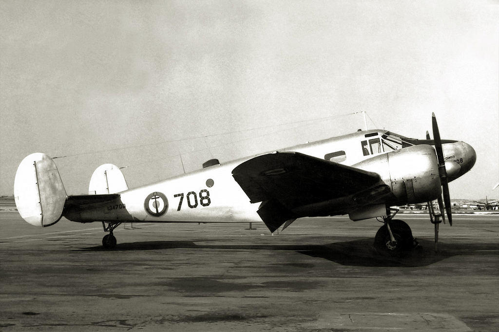 Beech 18 (SNB-5) de la marine française