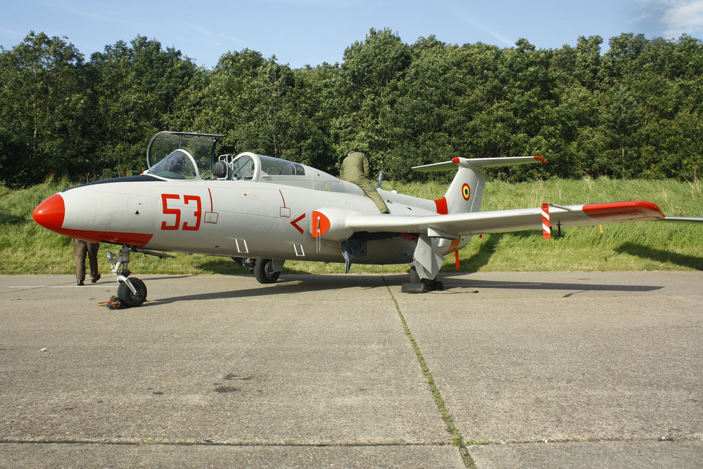 Aero L-29 Maya roumain