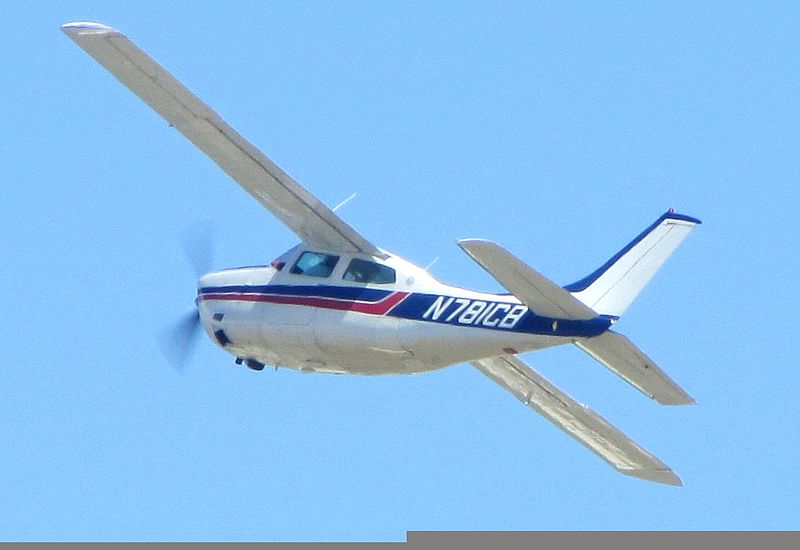 Cessna 210 Centurion (T210M) civil