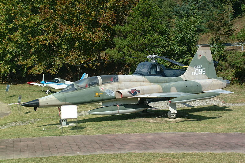 Northrop F-5B Freedom Fighter sud-coréen