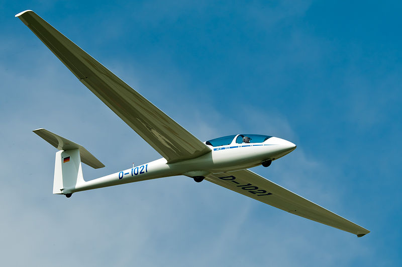 Schleicher ASK 21 civil en vol