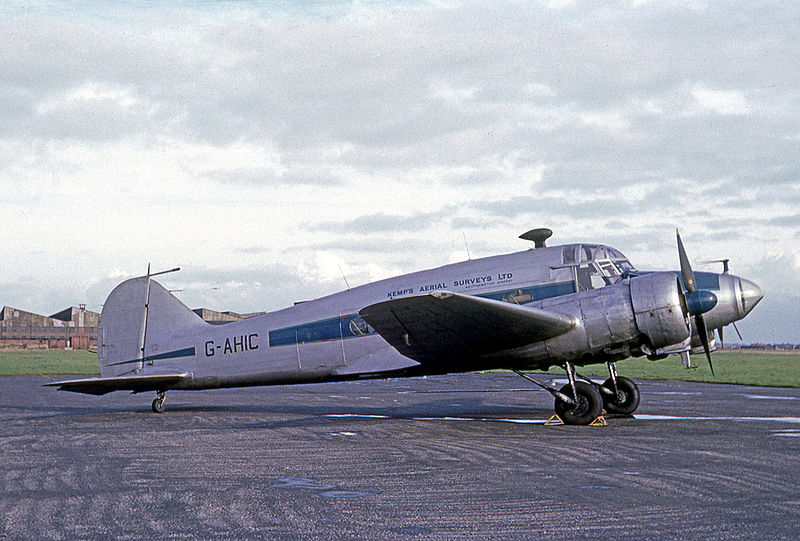 Avro 652 Anson XIX civil