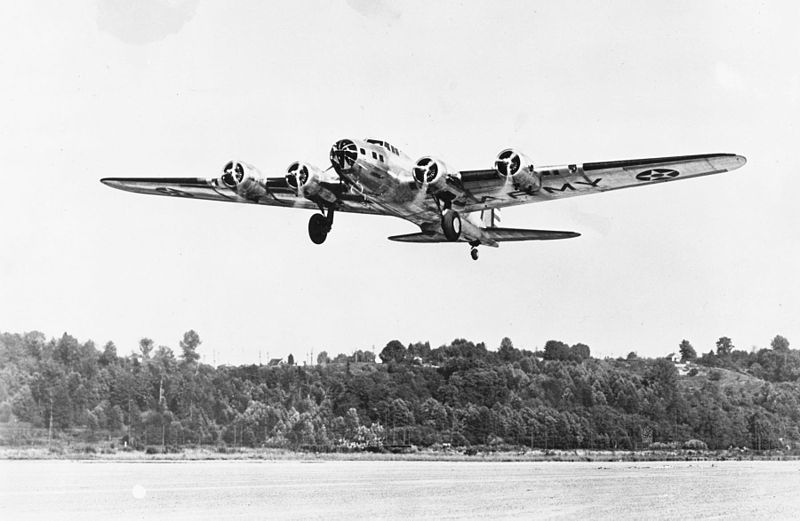 Boeing B-17B Flying Fortress de l'USAAC