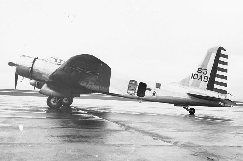 Douglas B-23 Dragon de l'USAAC de profil
