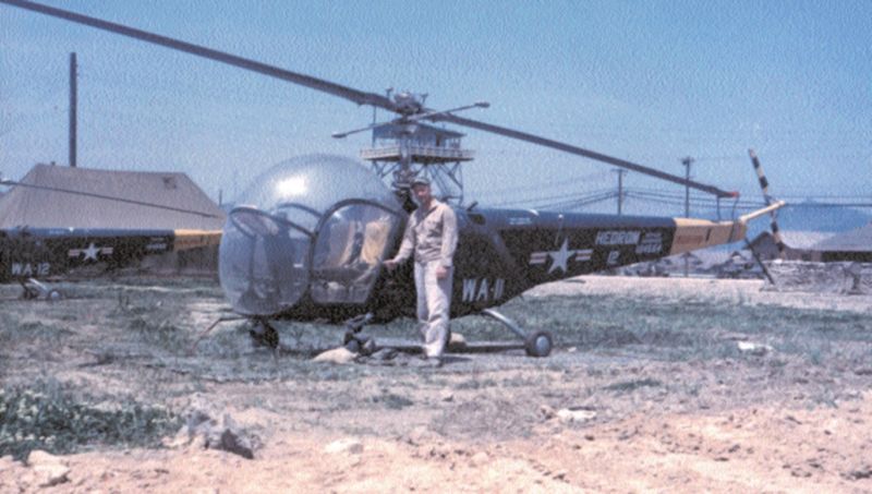 Bell H-13 Sioux (HTL-3) de l'USMC