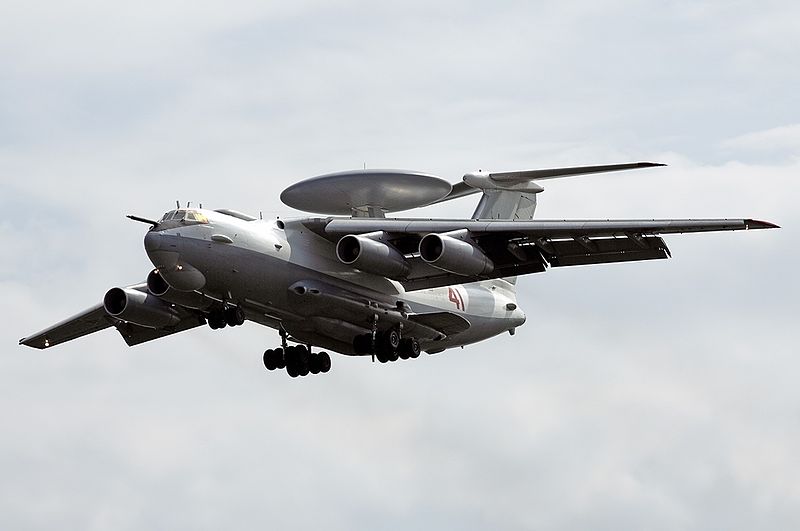 Beriev A-50 Mainstay russe en vol train sorti
