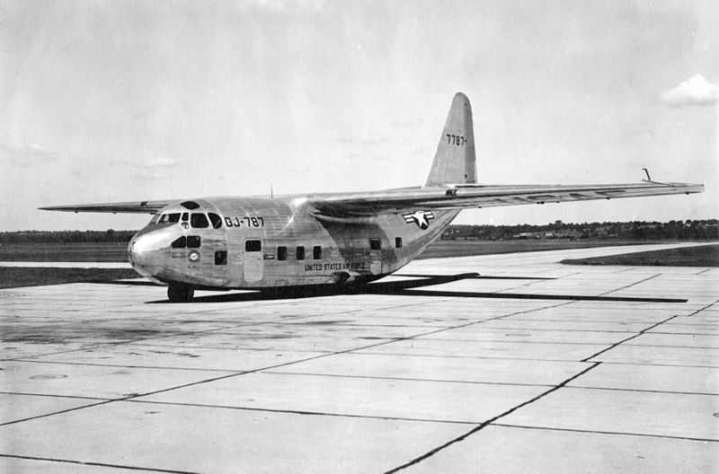 Fairchild C-123 Provider (Chase XCG-20) au sol