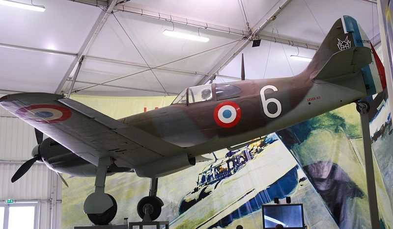 Dewoitine D.520 français au Bourget