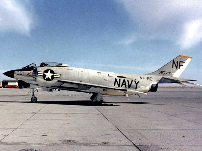 McDonnell F-3 Demon (F3H-2) de l'US Navy au sol