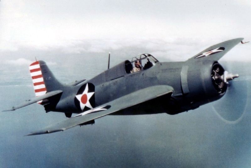 Grumman F4F Wildcat (F4F-3) de l'US Navy en vol