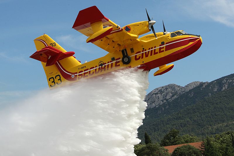 Canadair CL-415 de la Sécurité civile