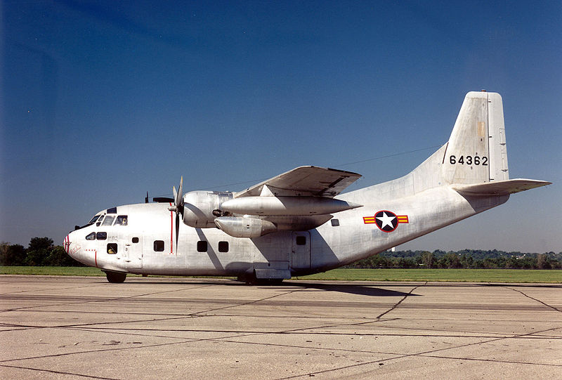Fairchild C-123K Provider sud-vietnamien au sol