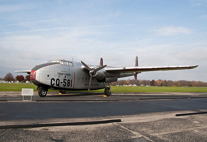 Fairchild C-82 Packet de l'USAF vu de l'avant