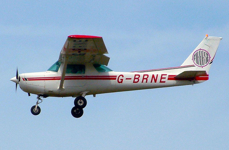 Cessna 152 civil de 1980 en vol