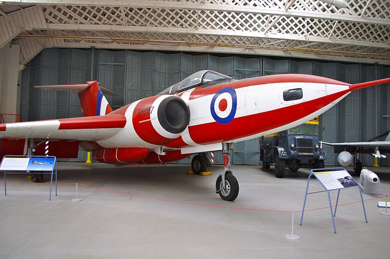 Gloster Javelin FAW.9 rouge et blanc