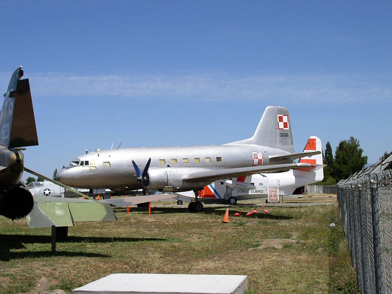 Iliouchine Il-14 Crate polonais