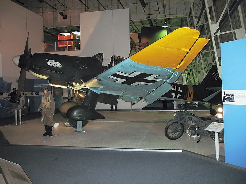 Junkers Ju 87G-2 exposé
