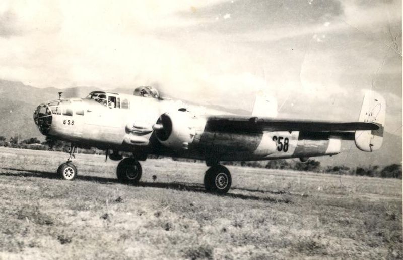 North American B-25J Mitchell colombien
