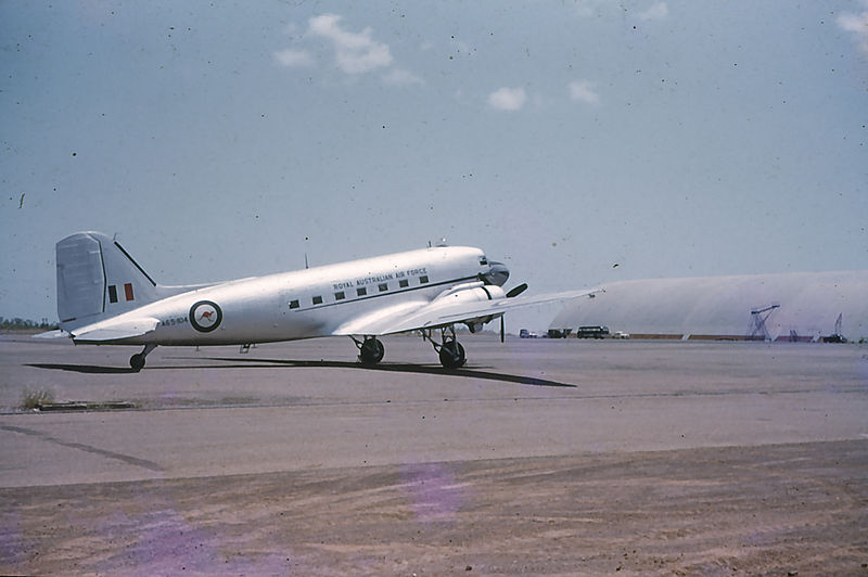 Douglas C-47B Dakota australien