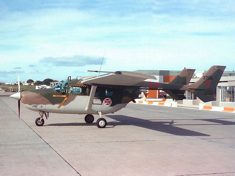 Cessna FT337G Skymaster portugais